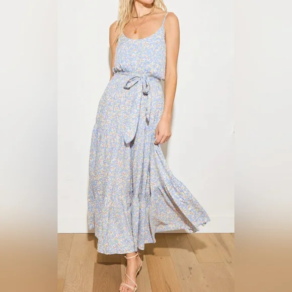 Lulu's Sunny Bliss Light Blue Floral Print Tiered Maxi Dress SZ. SM NWT - Picture 6 of 10